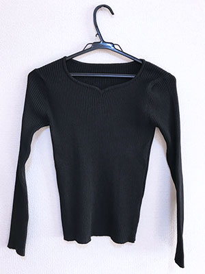 Rcawaiiで届いた服。jayroMOTOMACH SELECTI の黒いカットソー